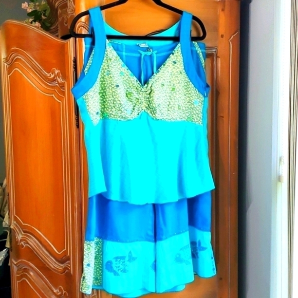 USINDO, TWO PEICE SET, summer resort wear. Blue & yellow. Bling, size large. - Picture 1 of 16